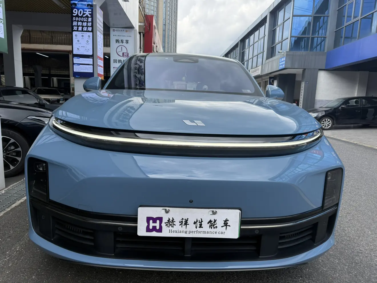 Li L7 (Ideal L7)  из Китая