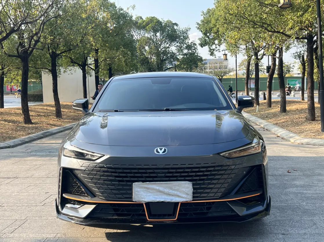 Changan UNI-V  из Китая