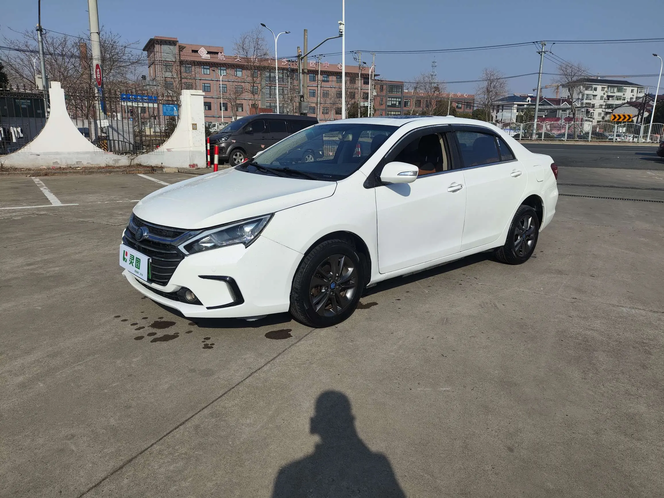 BYD Qin DM  из Китая