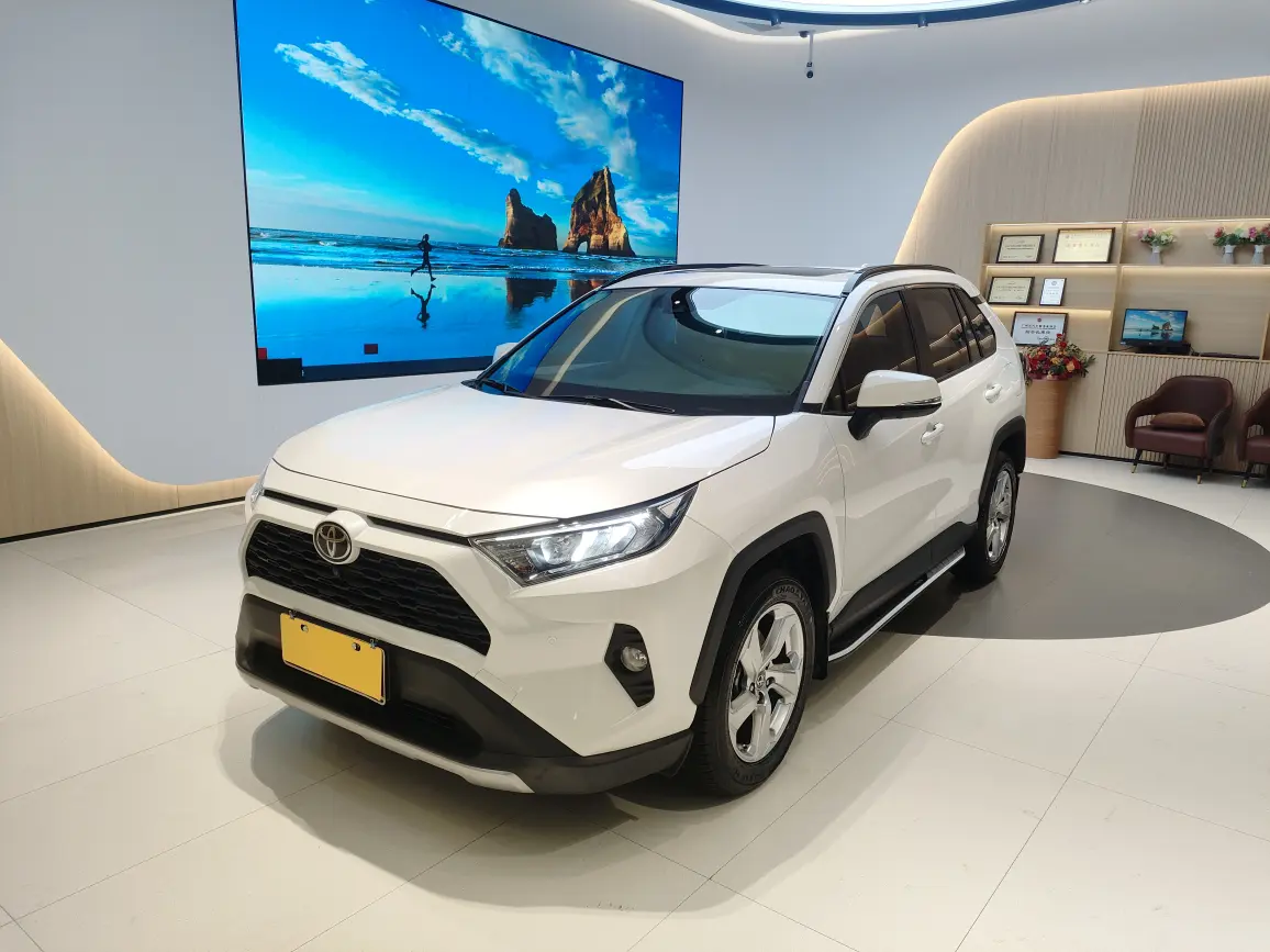 Toyota RAV4  из Китая