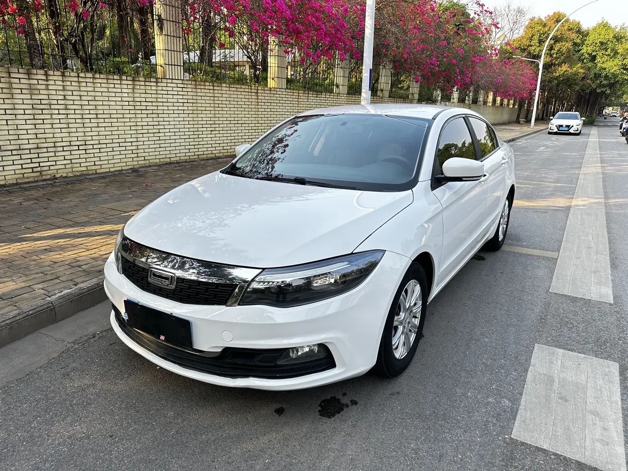 Qoros 3