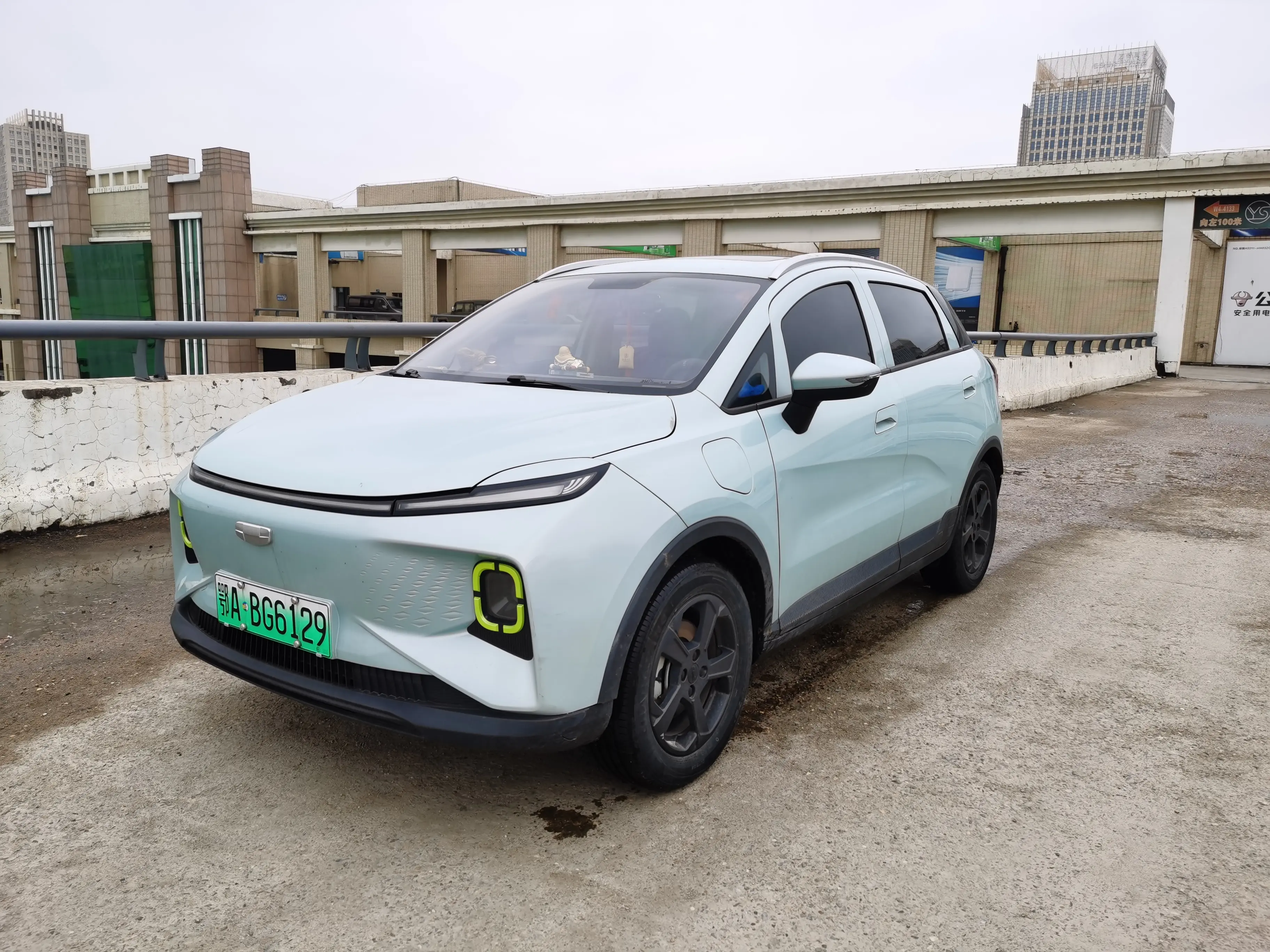 Geely Geometry E Firefly  из Китая