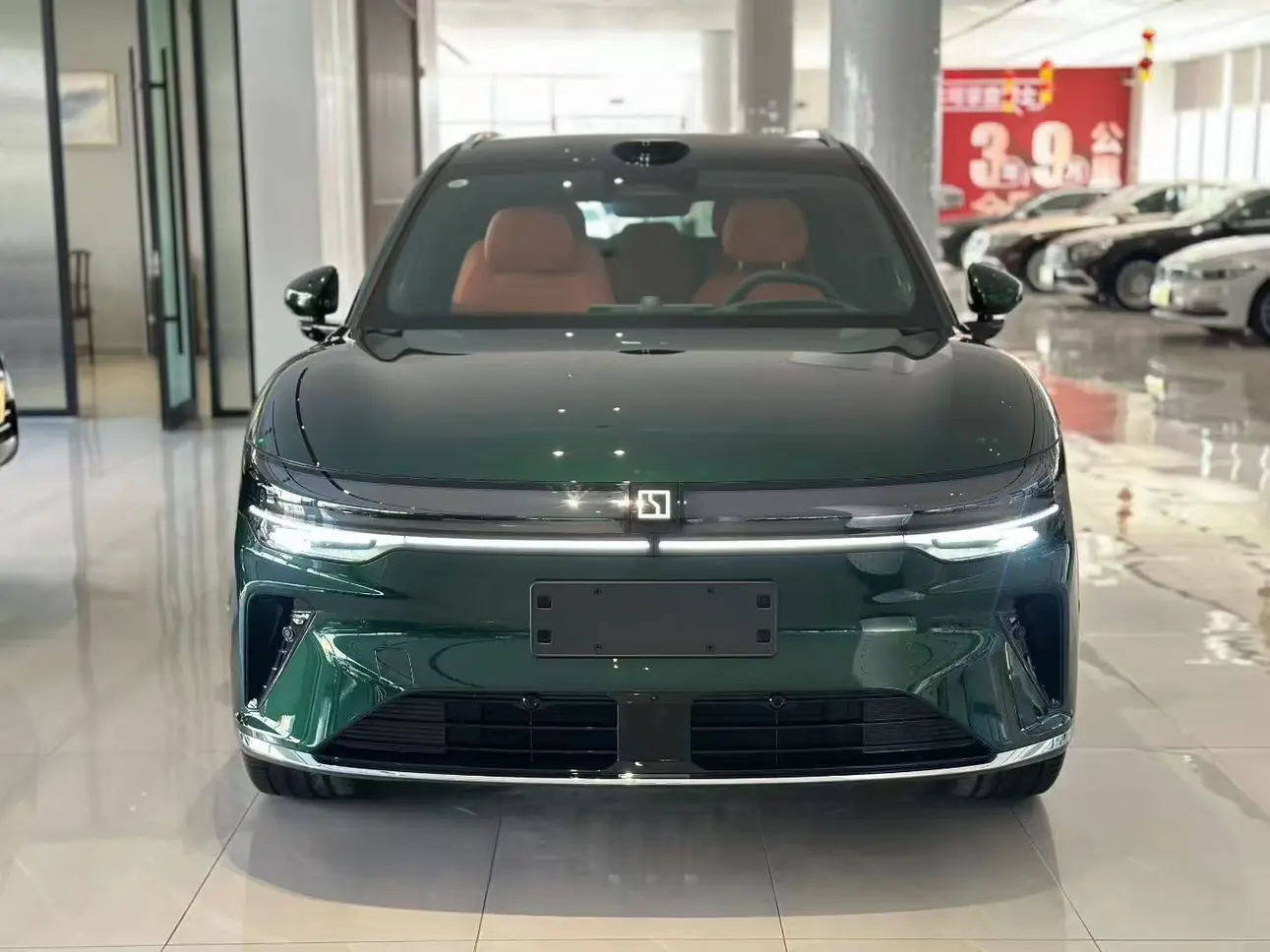 ZEEKR 7X  из Китая