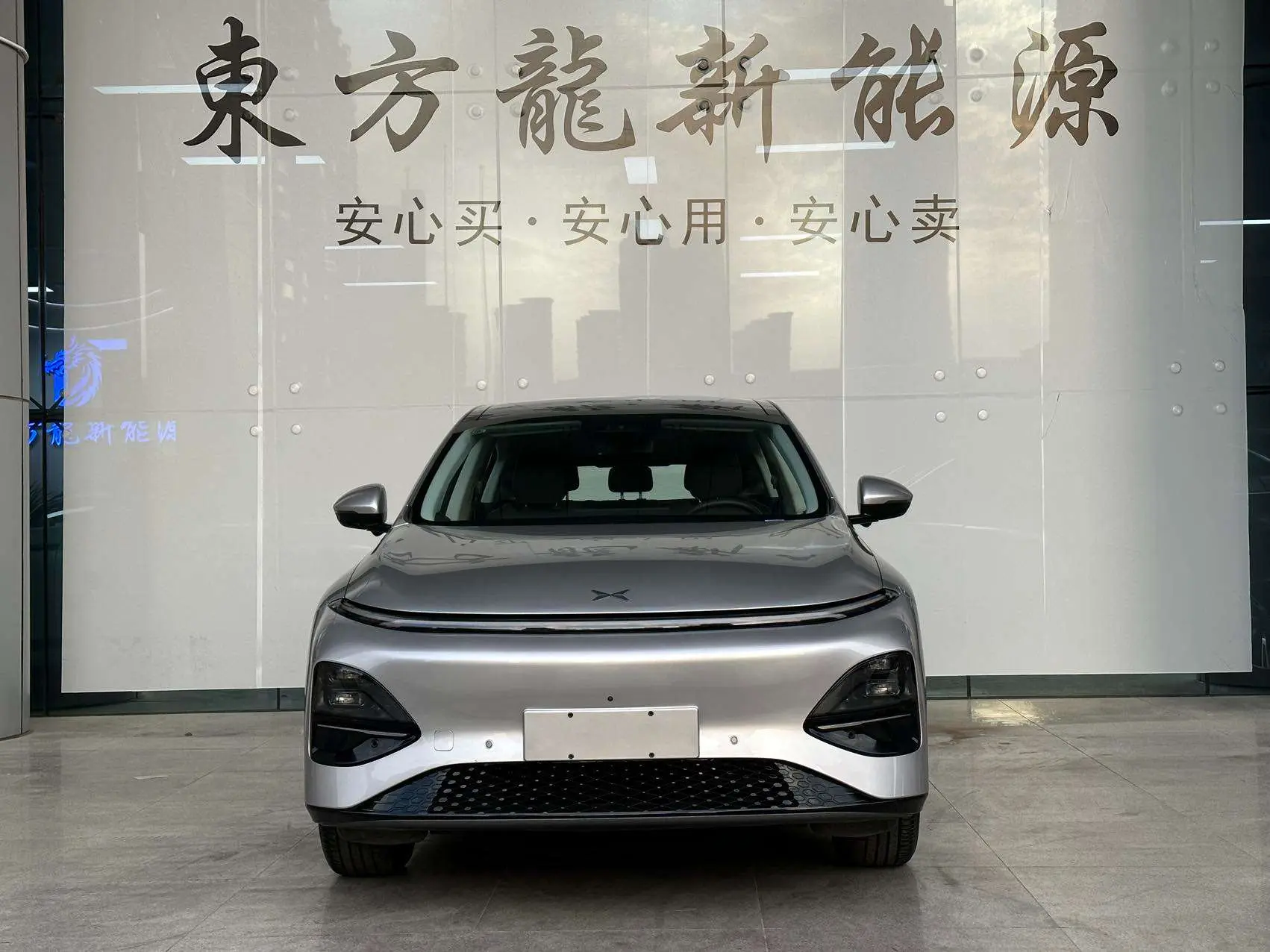 Xpeng G6  из Китая