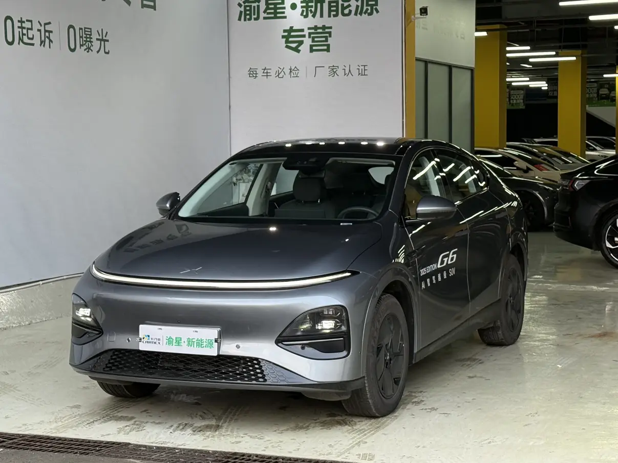 Xpeng G6  из Китая