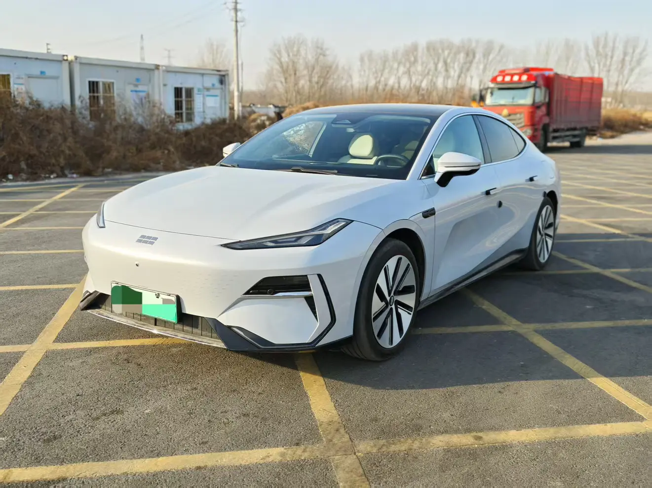 Geely Galaxy E8  из Китая