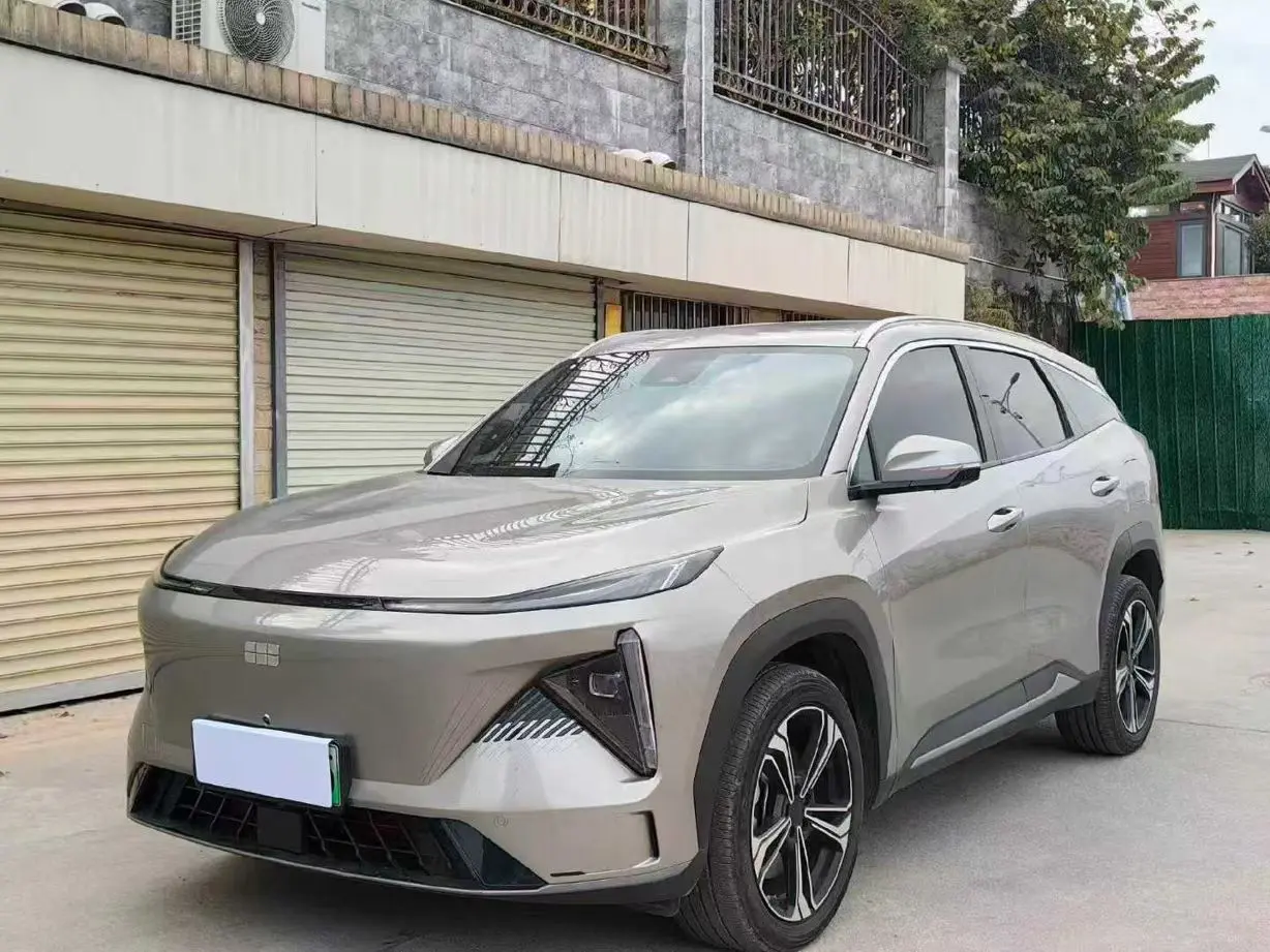 Geely Galaxy L7  из Китая