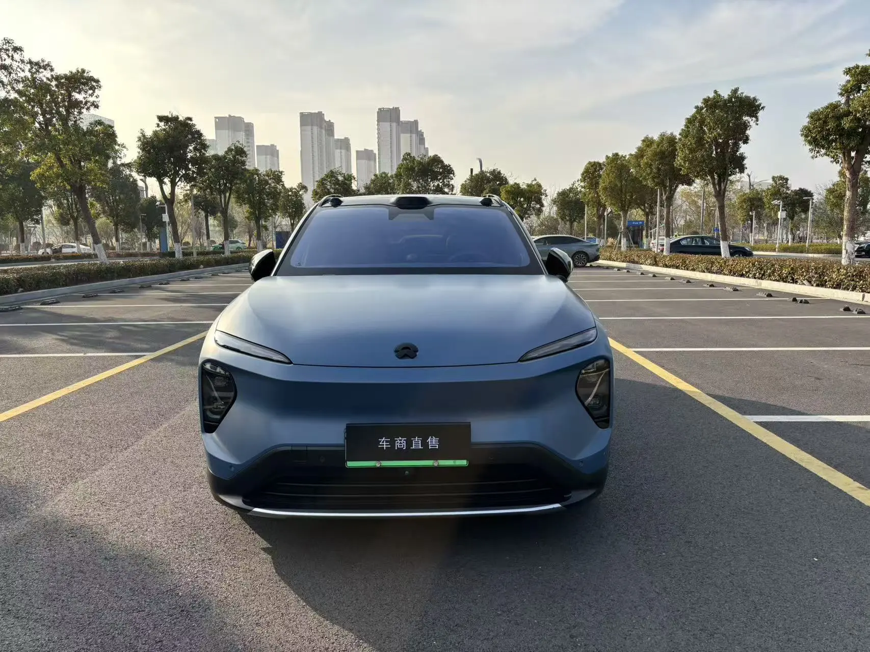 NIO ES7  из Китая