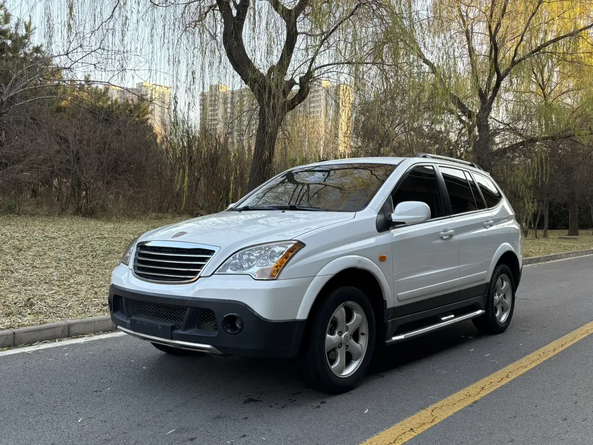 Roewe W5  из Китая