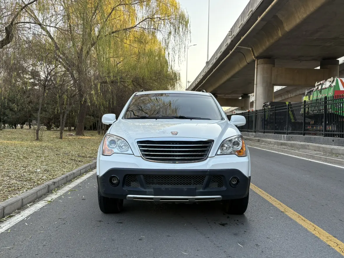 Roewe W5  из Китая