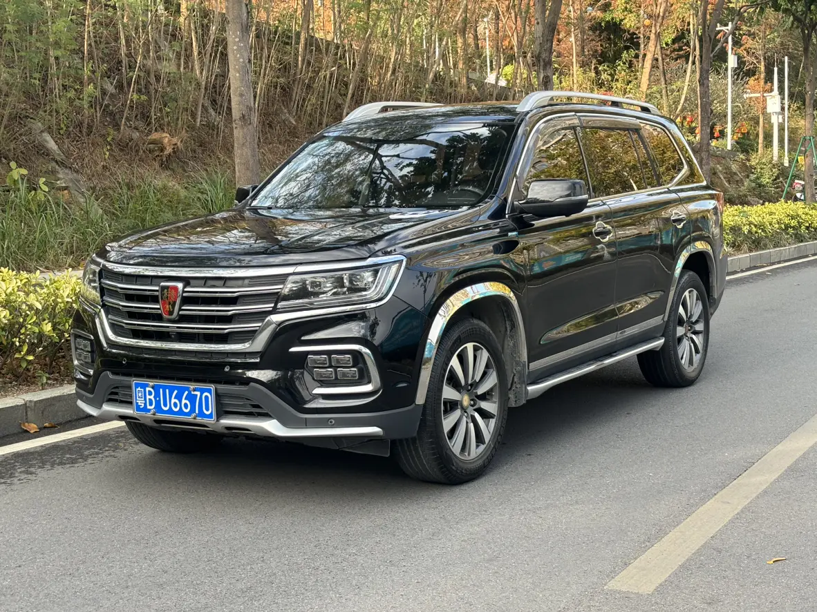 Roewe RX8  из Китая