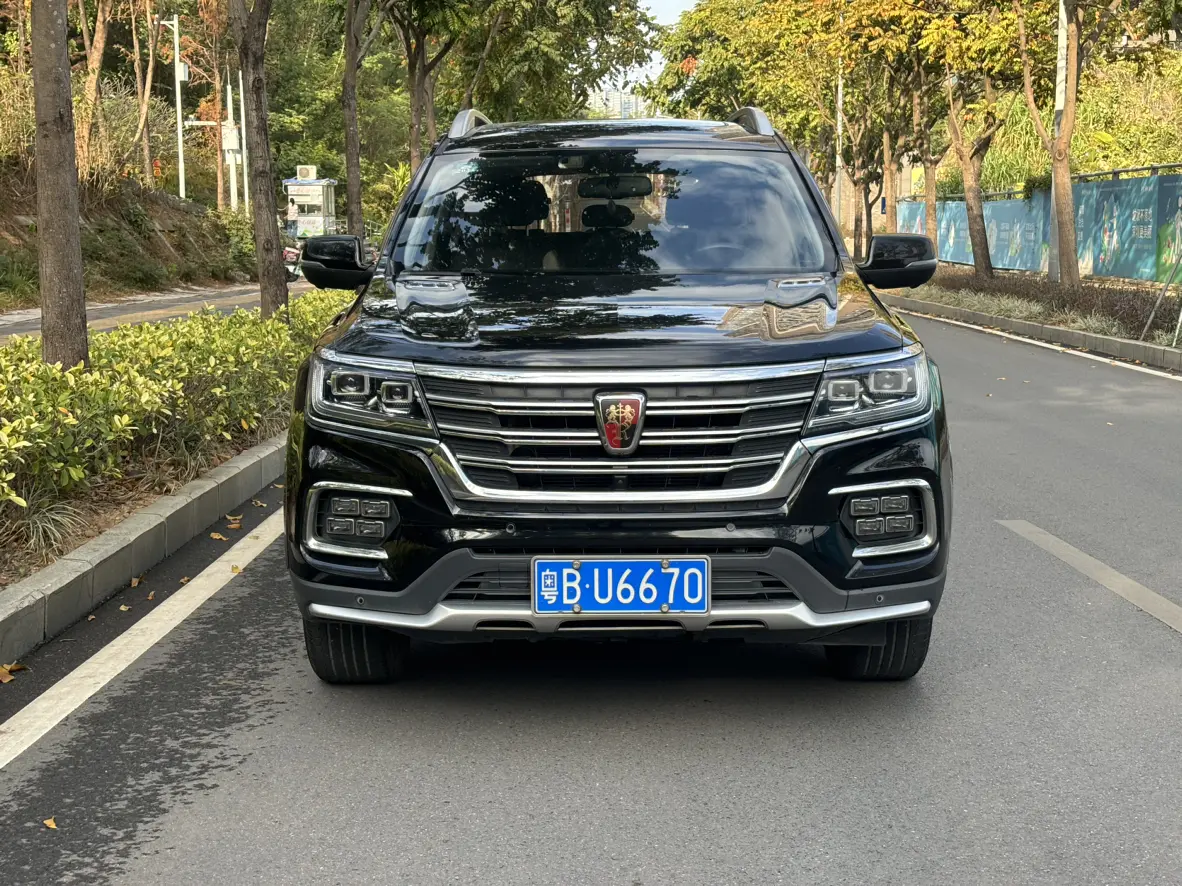Roewe RX8  из Китая