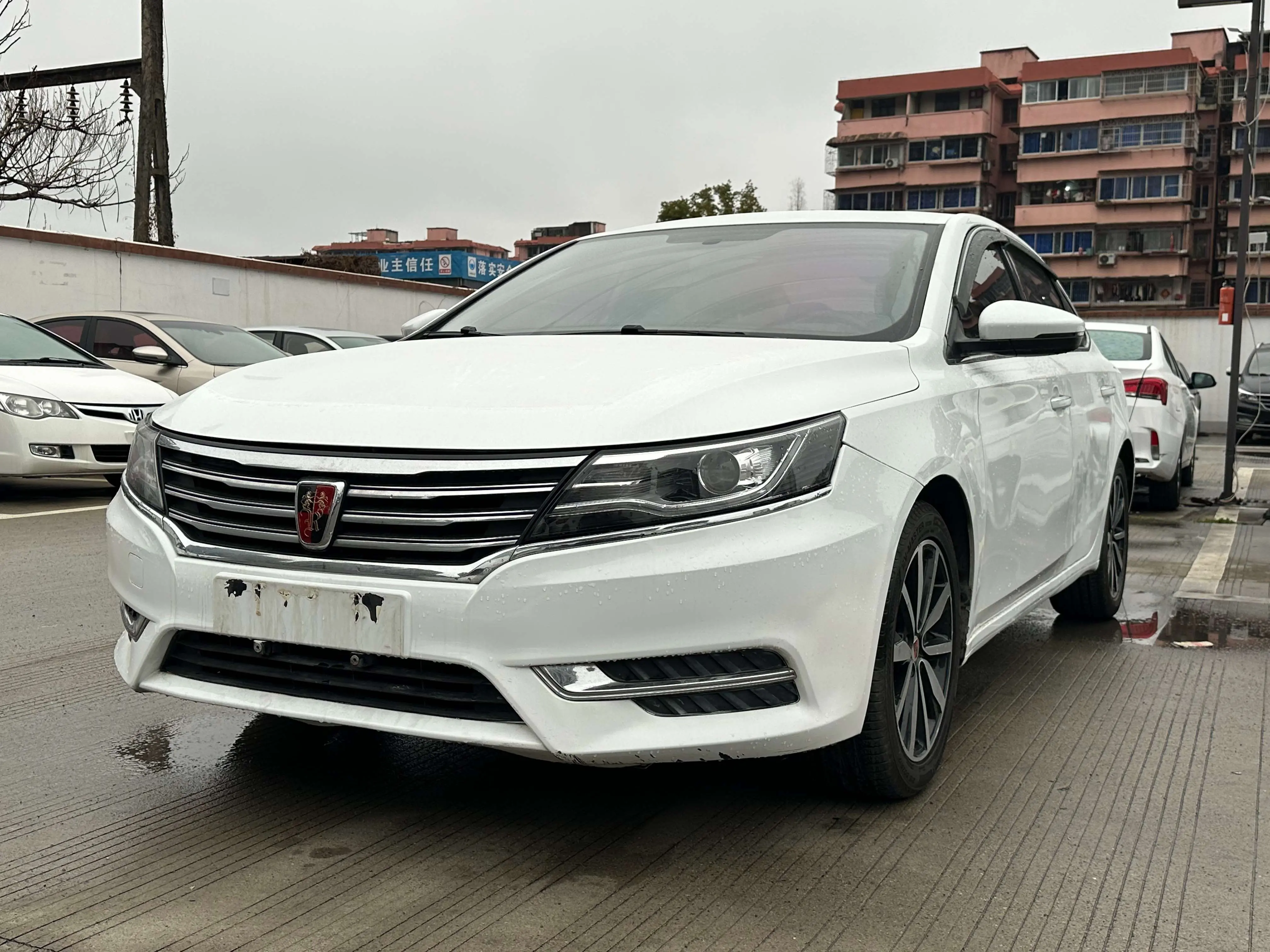Roewe i6 Classic  из Китая