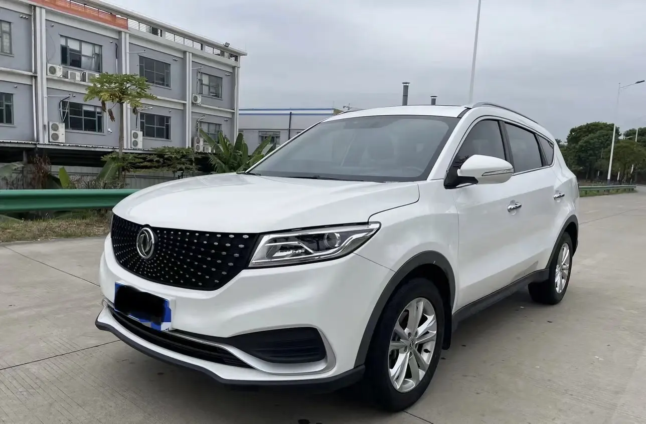 Dongfeng Fengguang 580Pro  из Китая