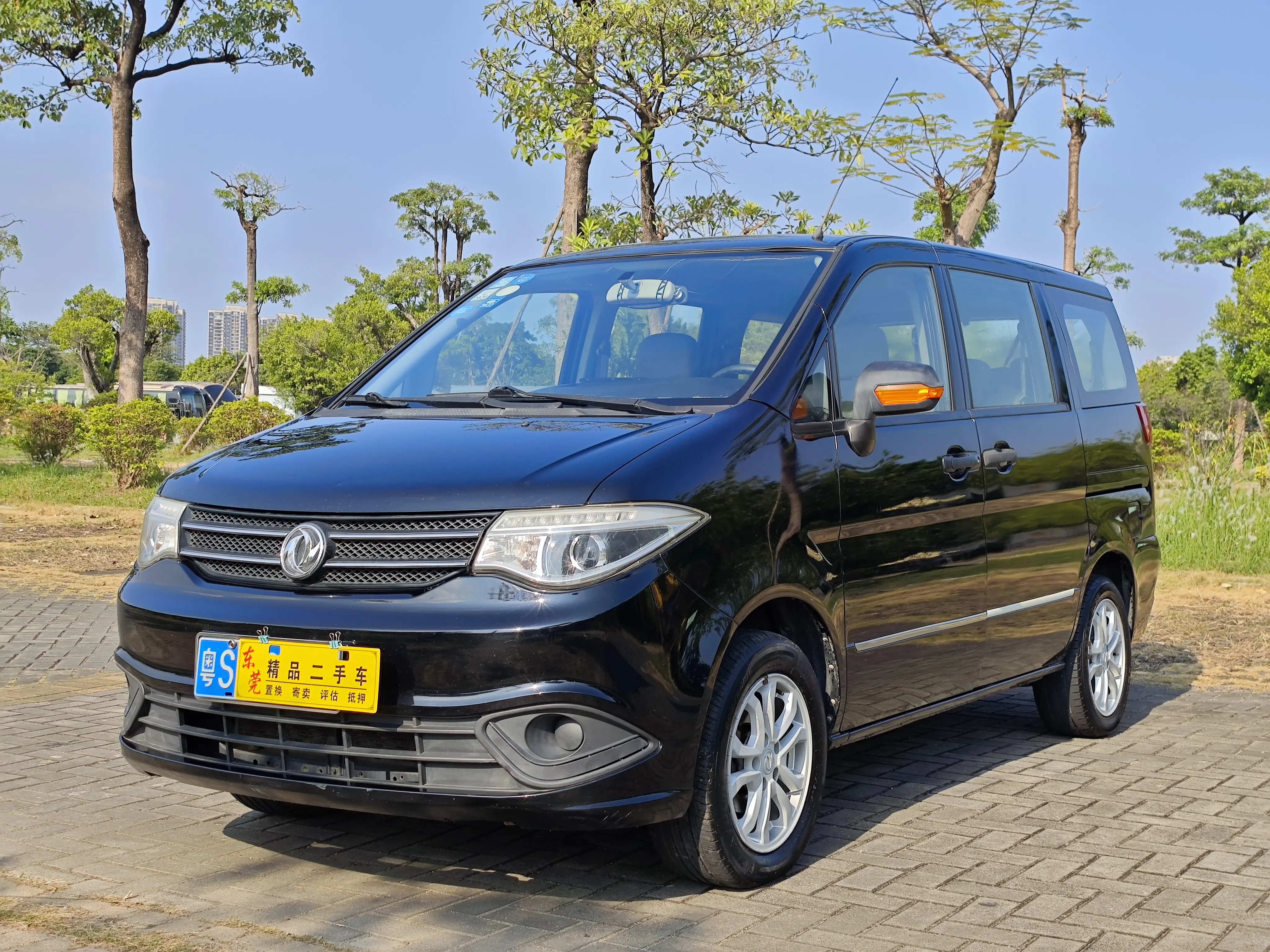 Dongfeng Shuaike  из Китая
