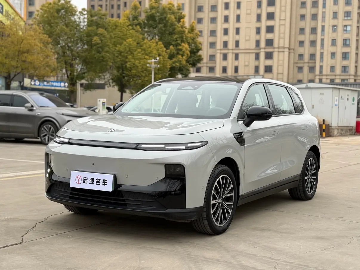 Leapmotor B10  из Китая