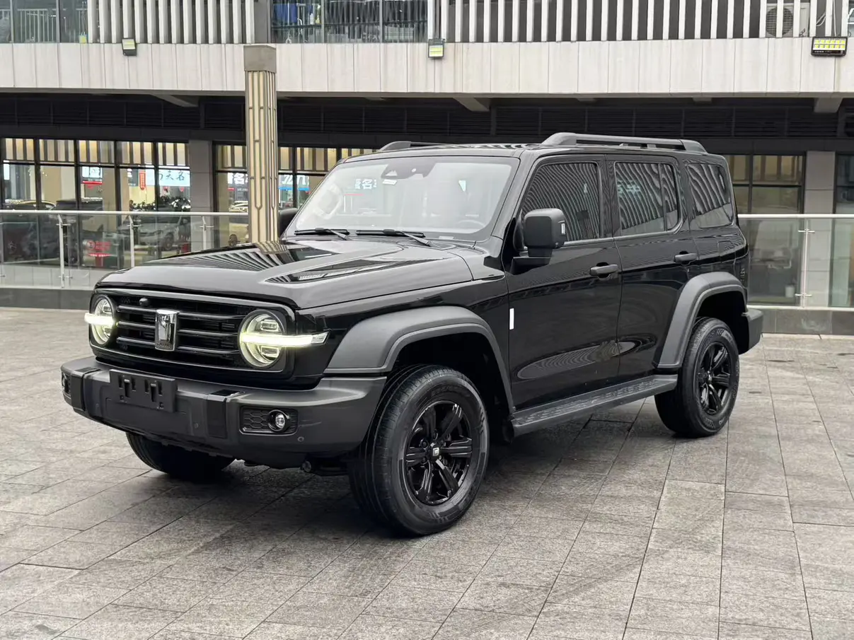 Tank 300  из Китая