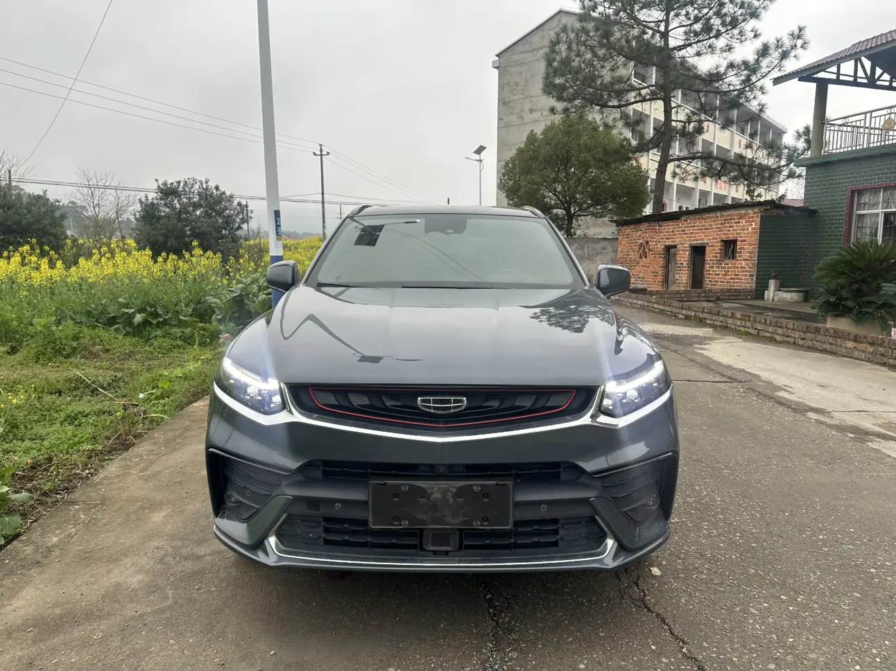 Geely Tugella
