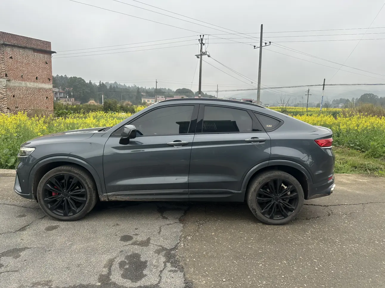 Geely Tugella