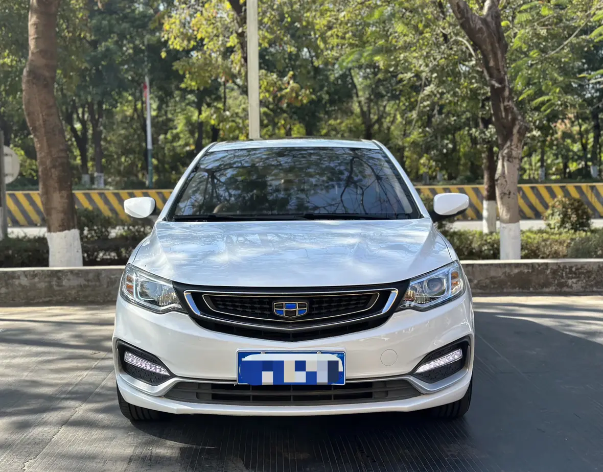 Geely Vision  из Китая