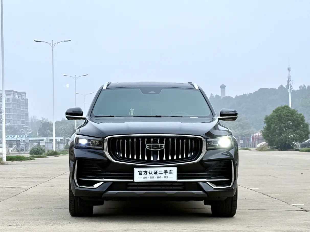 Geely Monjaro (Xingyue L)  из Китая