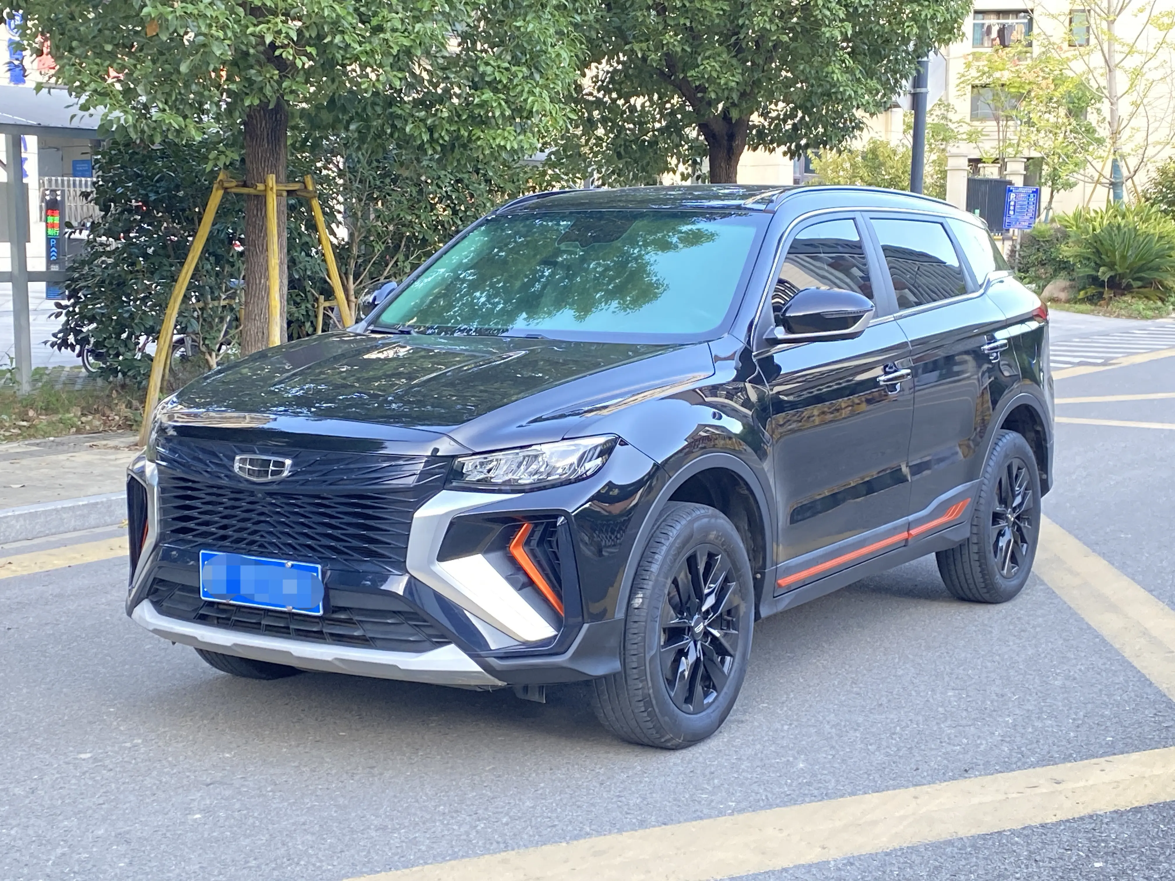 Geely Atlas (Boyue)  из Китая