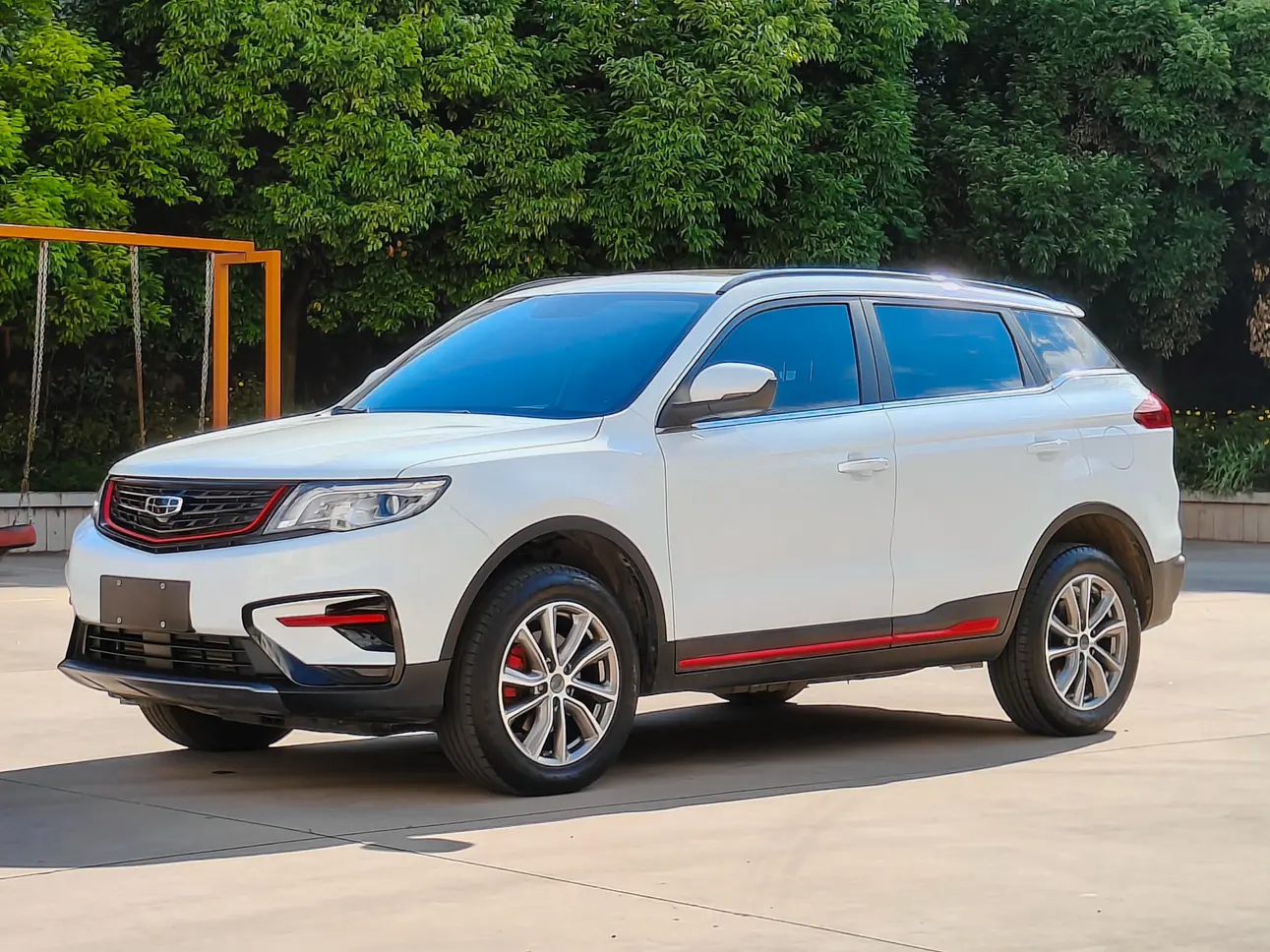 Geely Atlas (Boyue)  из Китая