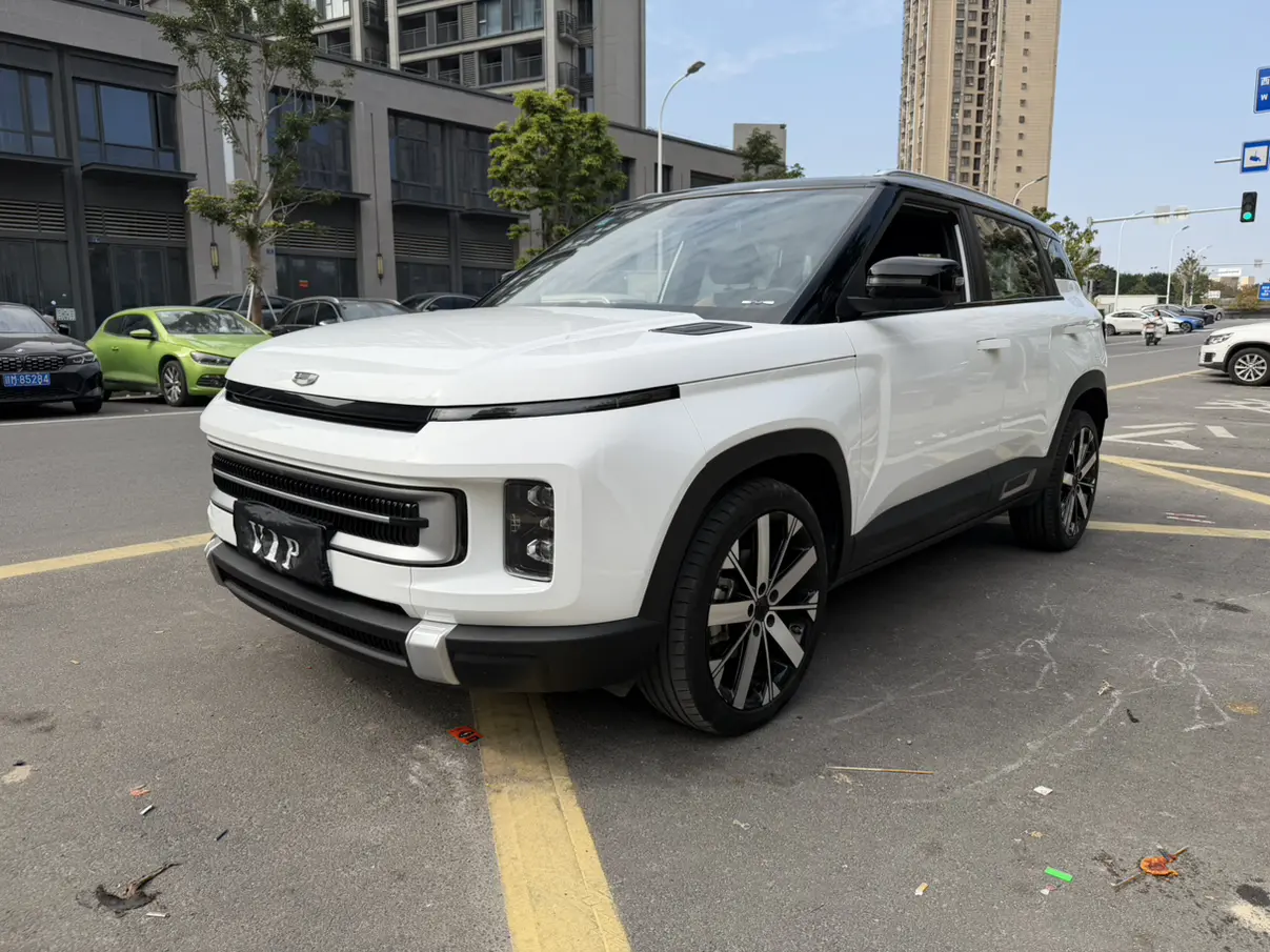 Geely ICON  из Китая