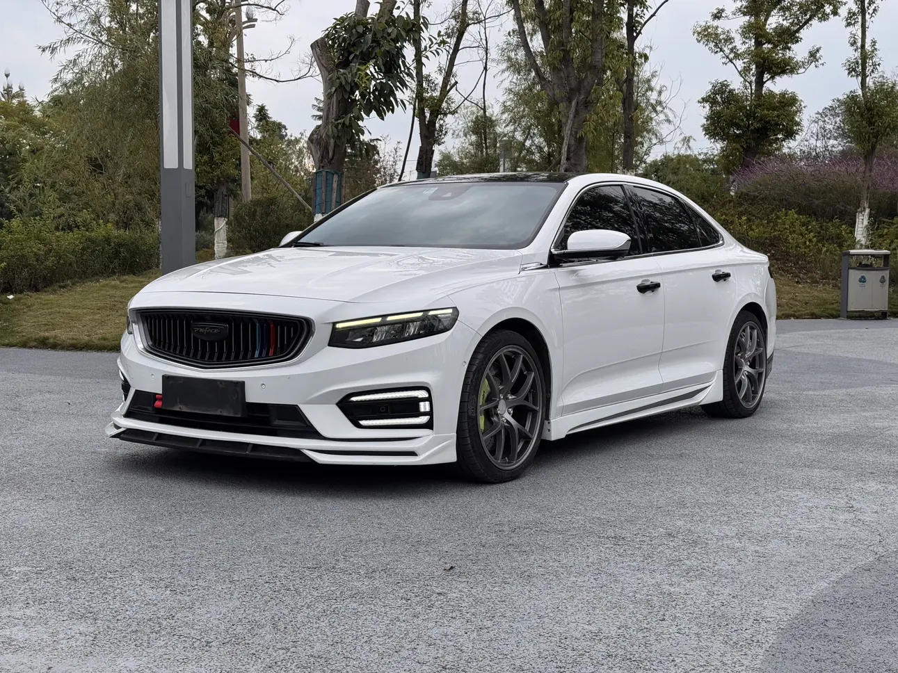 Geely Xing Rui  из Китая