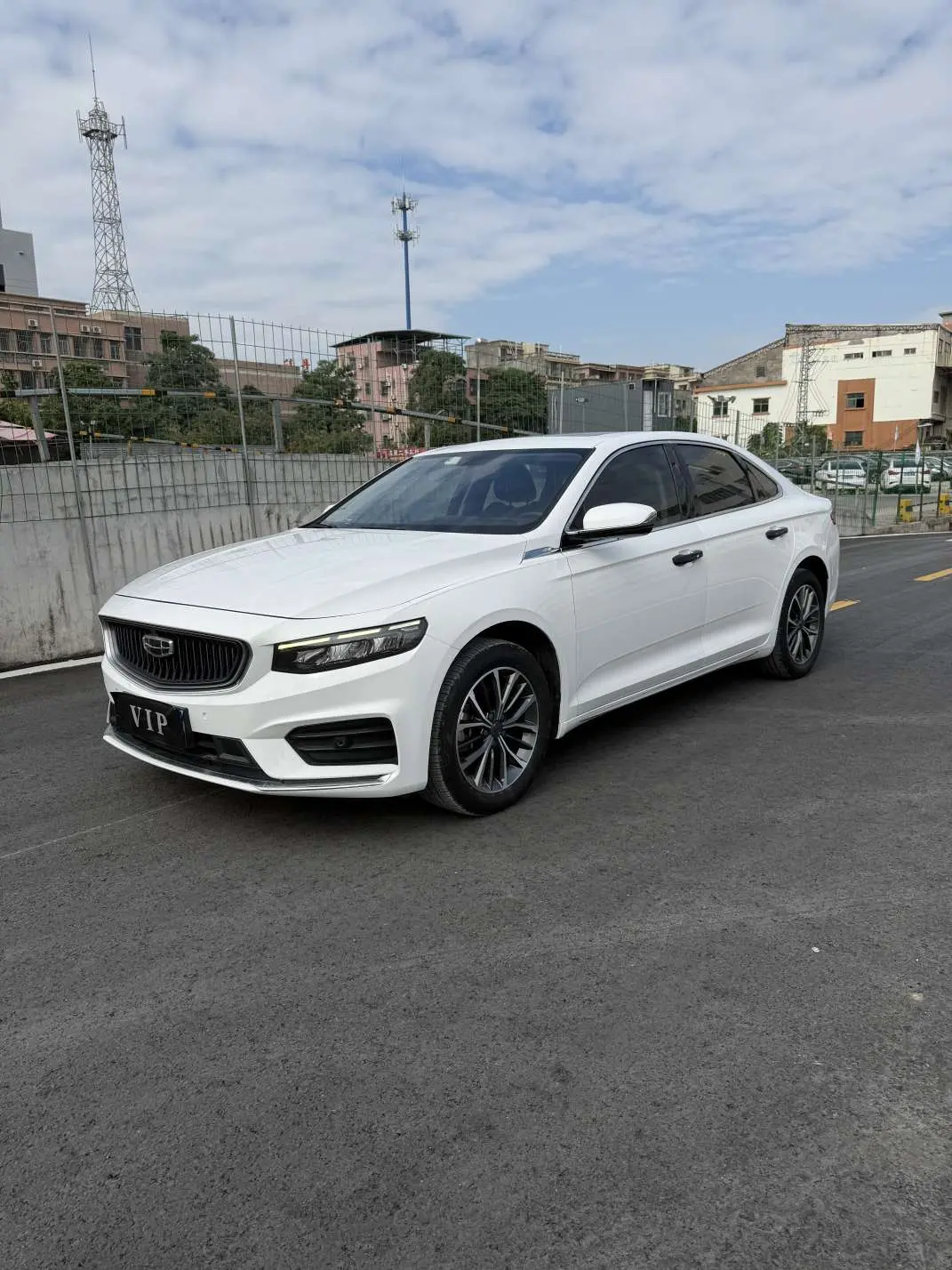 Geely Xing Rui  из Китая