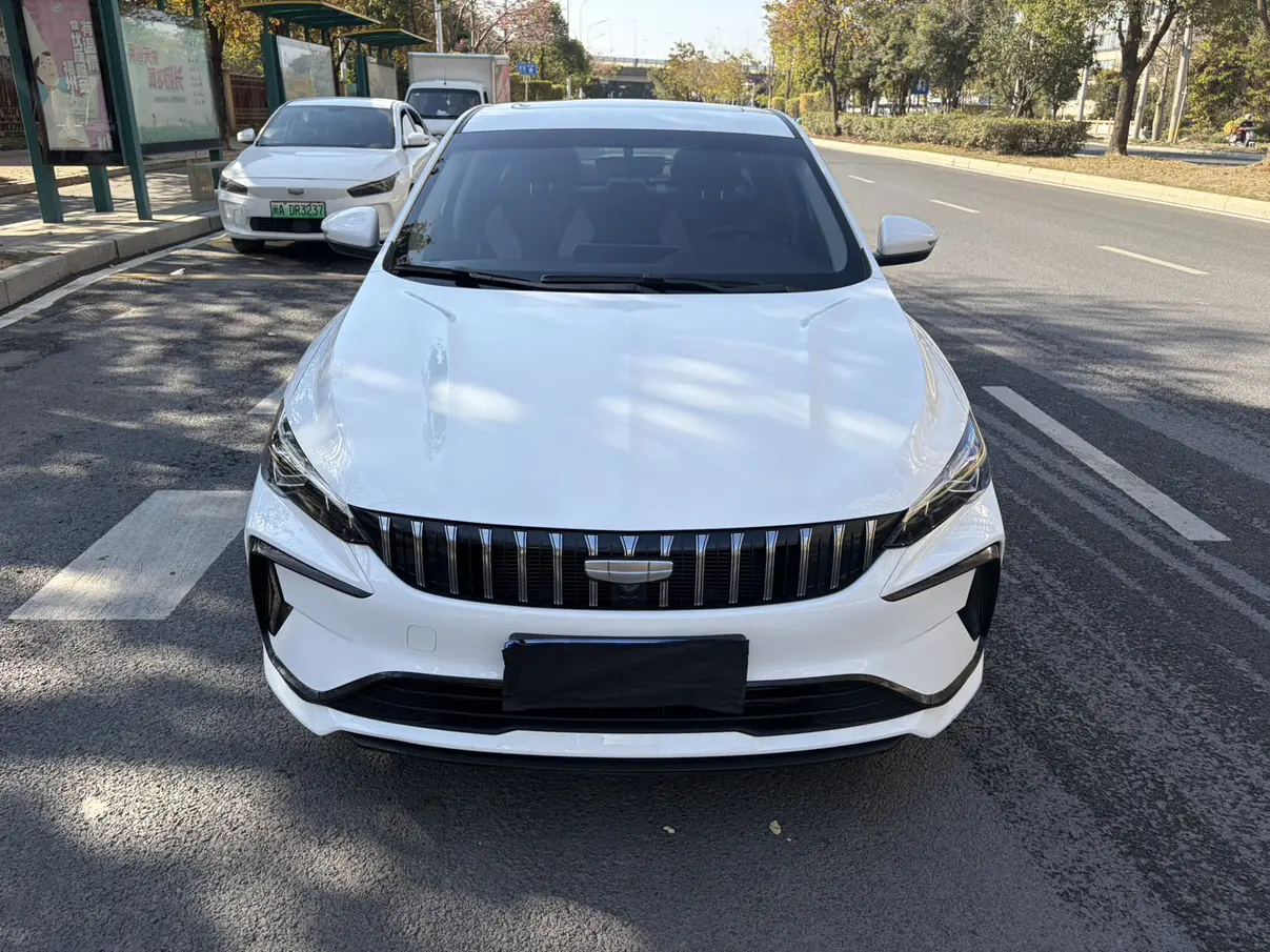 Geely Binrui  из Китая