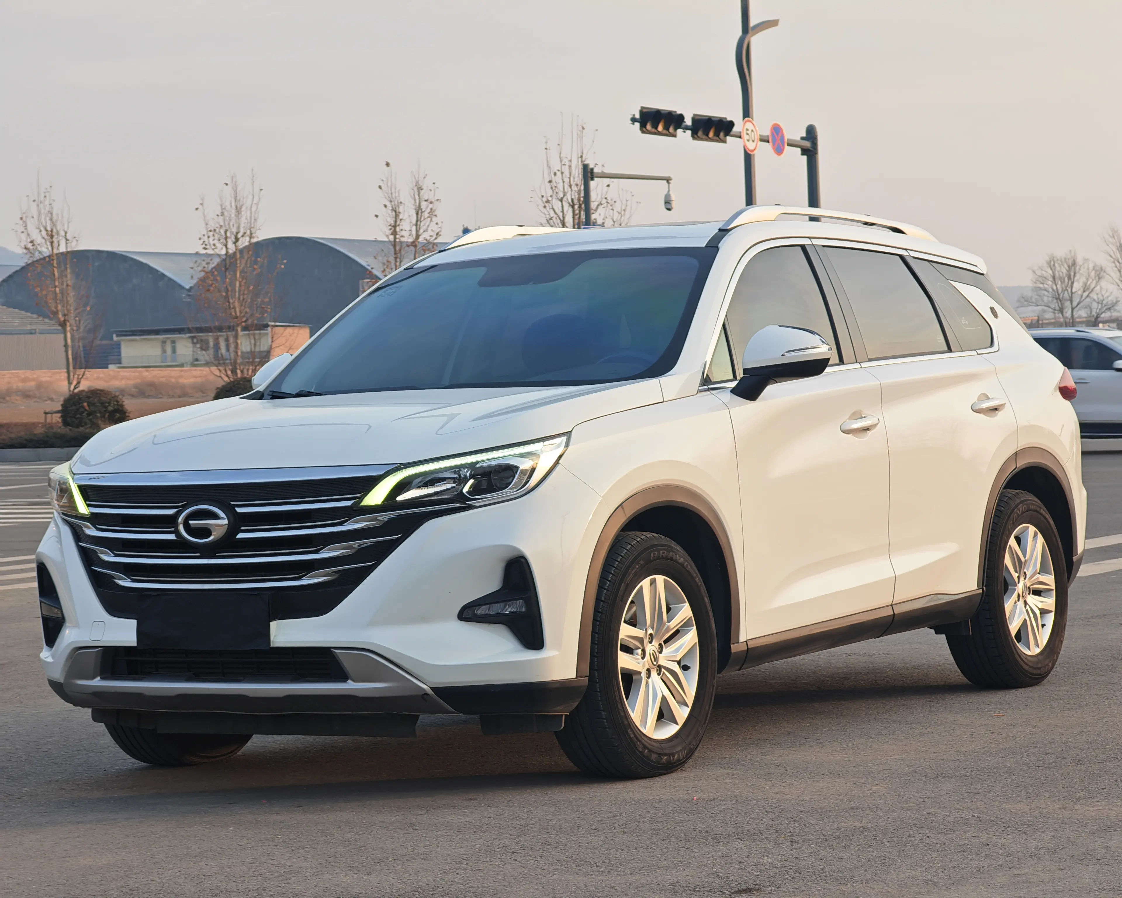 GAC Trumpchi GS5  из Китая
