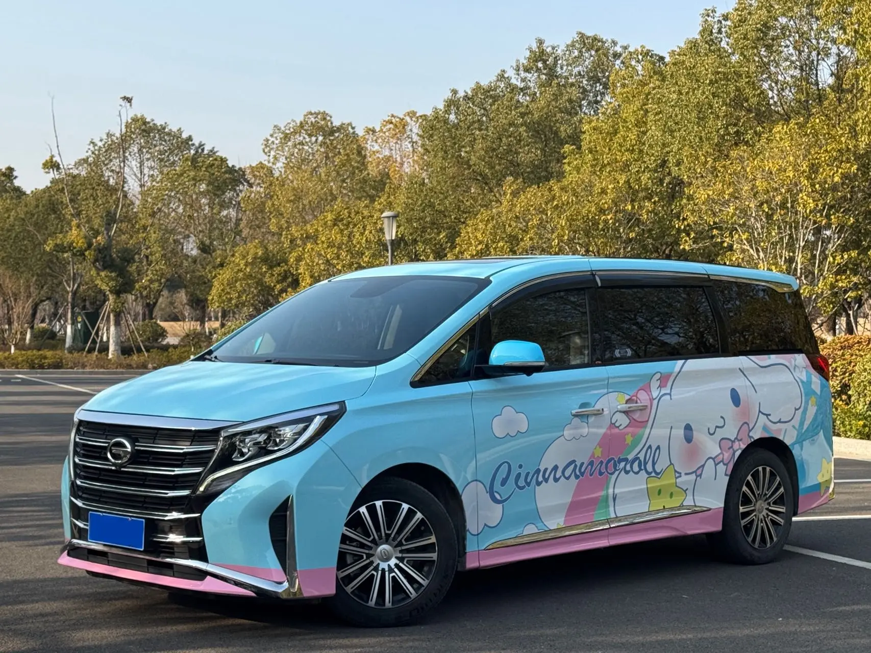 GAC Trumpchi M8  из Китая
