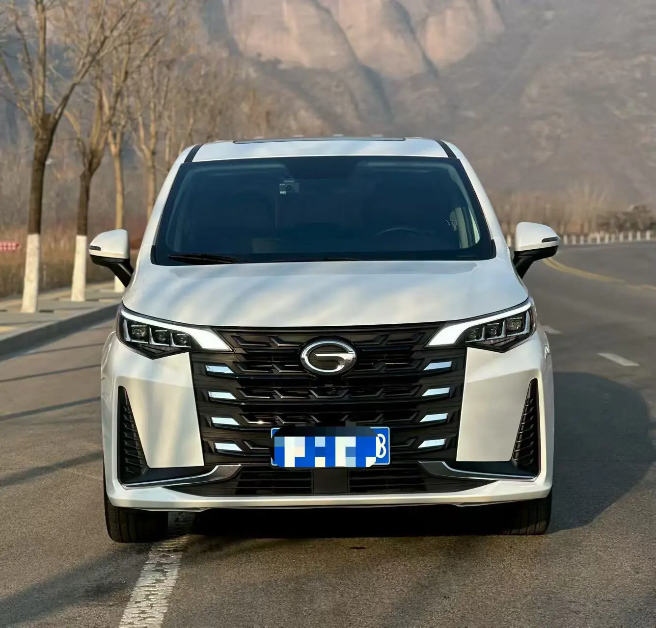 GAC Trumpchi M6  из Китая