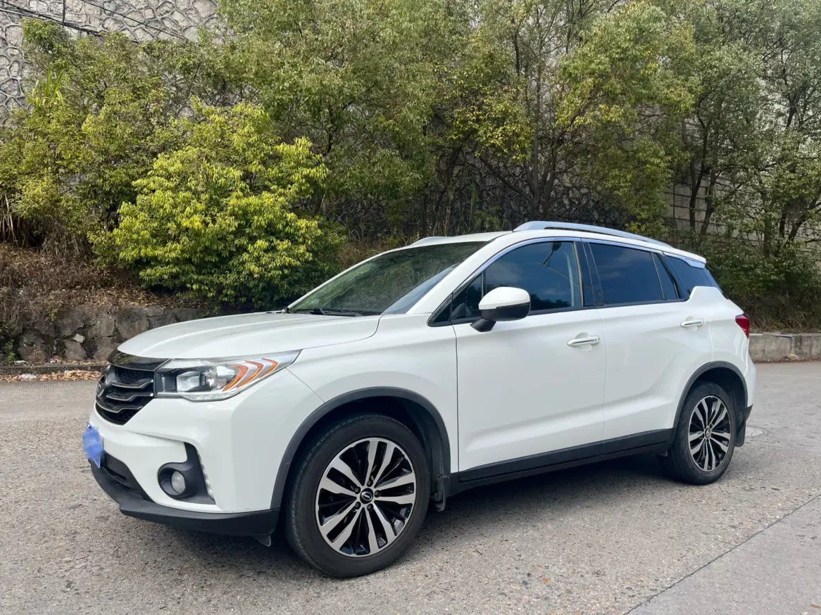GAC Trumpchi GS4