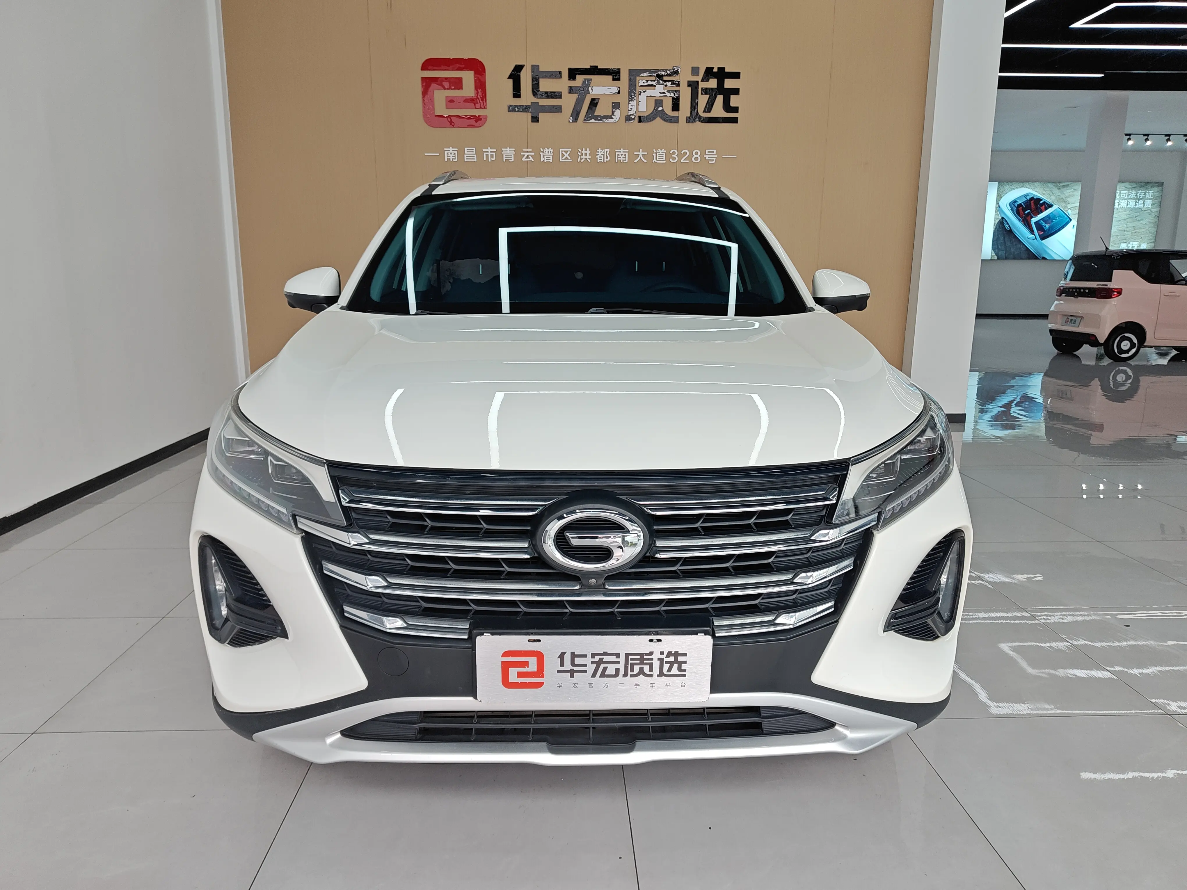 GAC Trumpchi GS4  из Китая