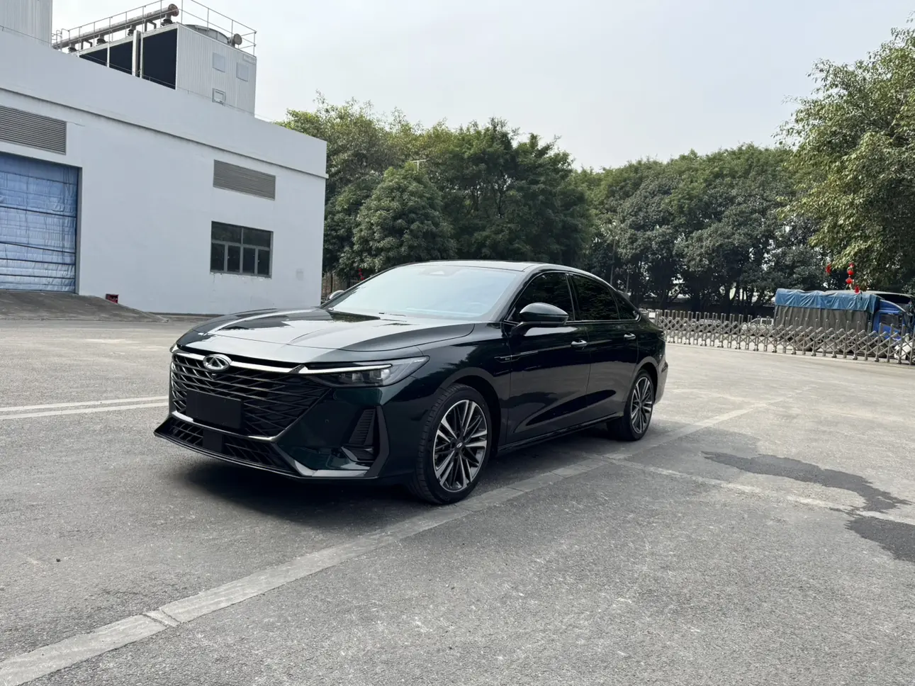 Chery Arrizo 8  из Китая