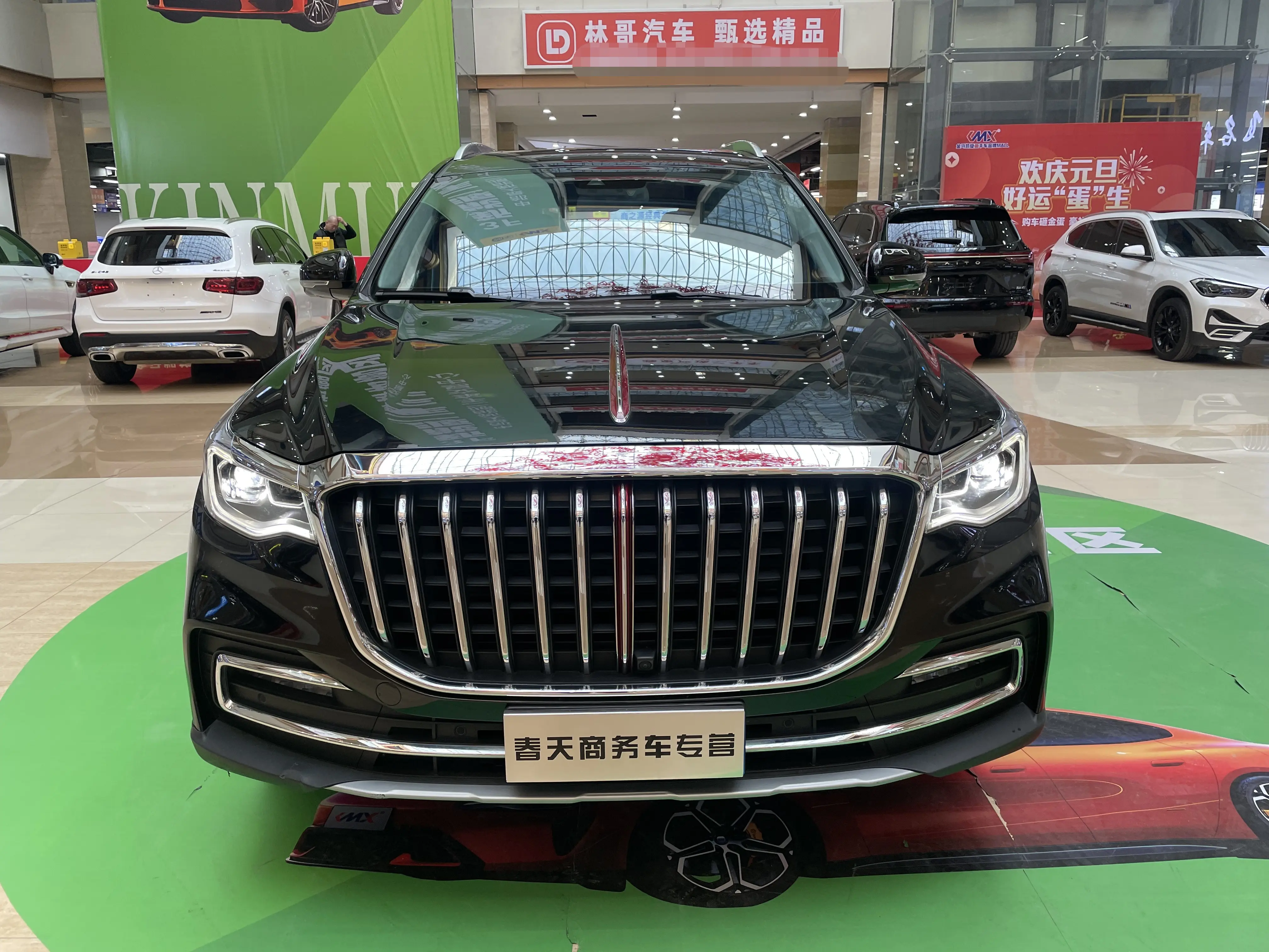 Hongqi HS7  из Китая