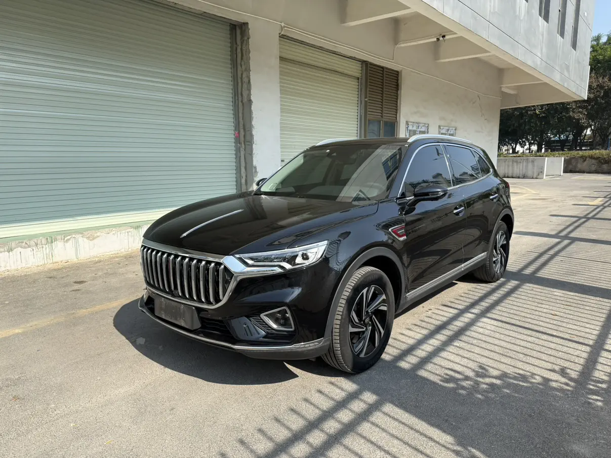 Hongqi HS5  из Китая