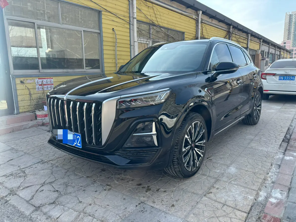 Hongqi HS5  из Китая