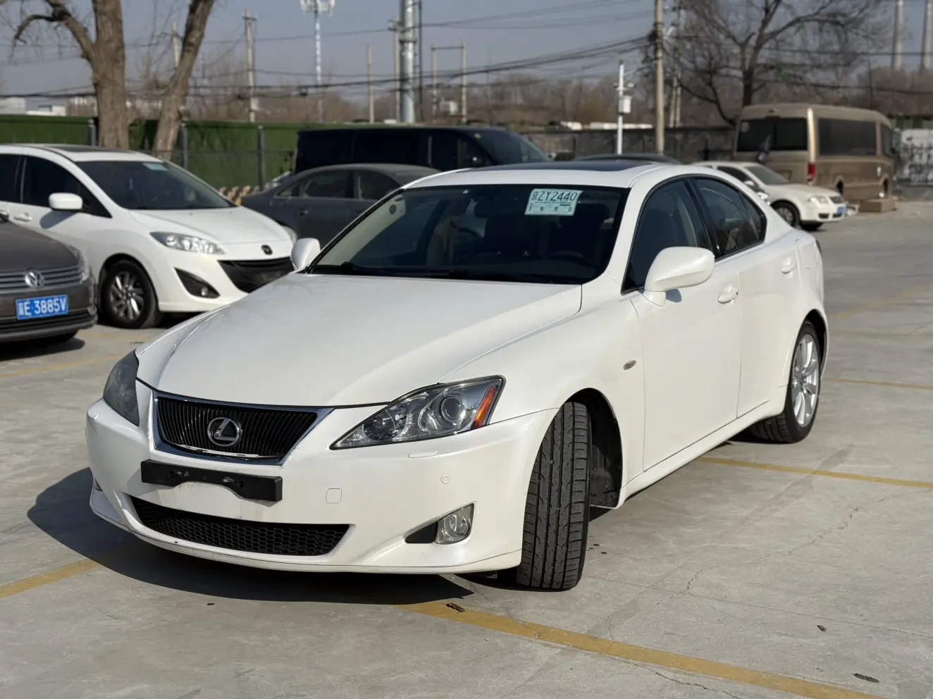 Lexus IS