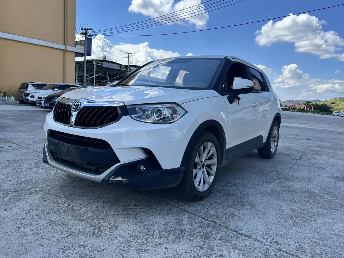 Brilliance China V3  из Китая