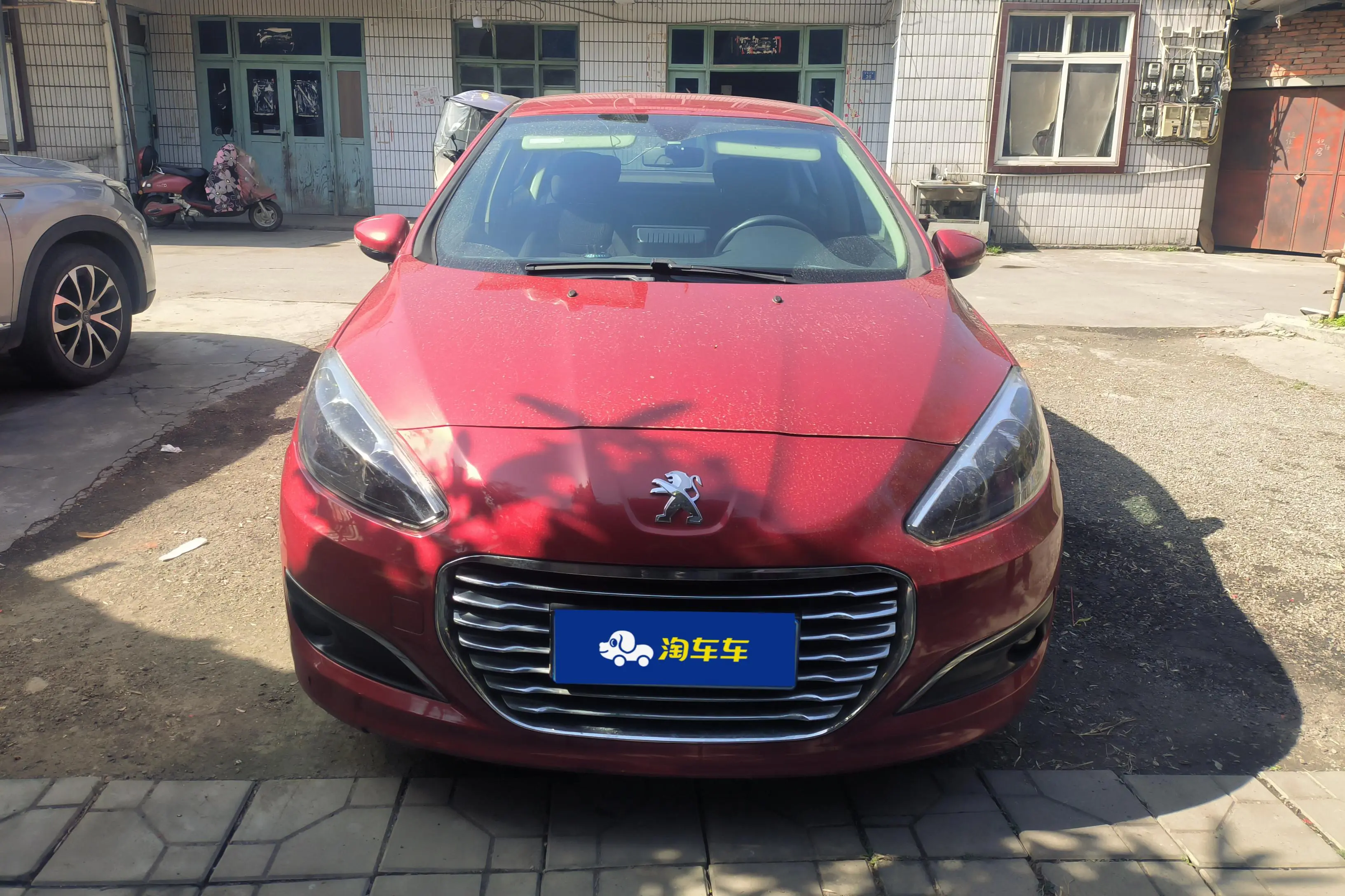 Peugeot 308  из Китая