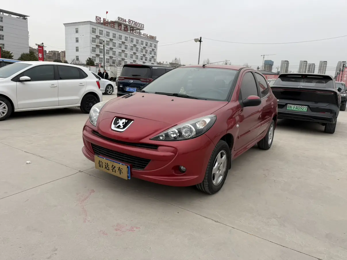 Peugeot 207  из Китая