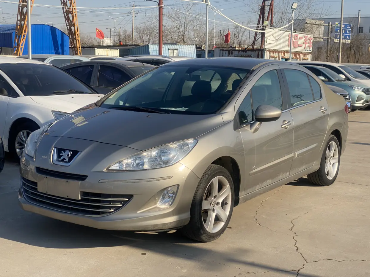 Peugeot 408  из Китая