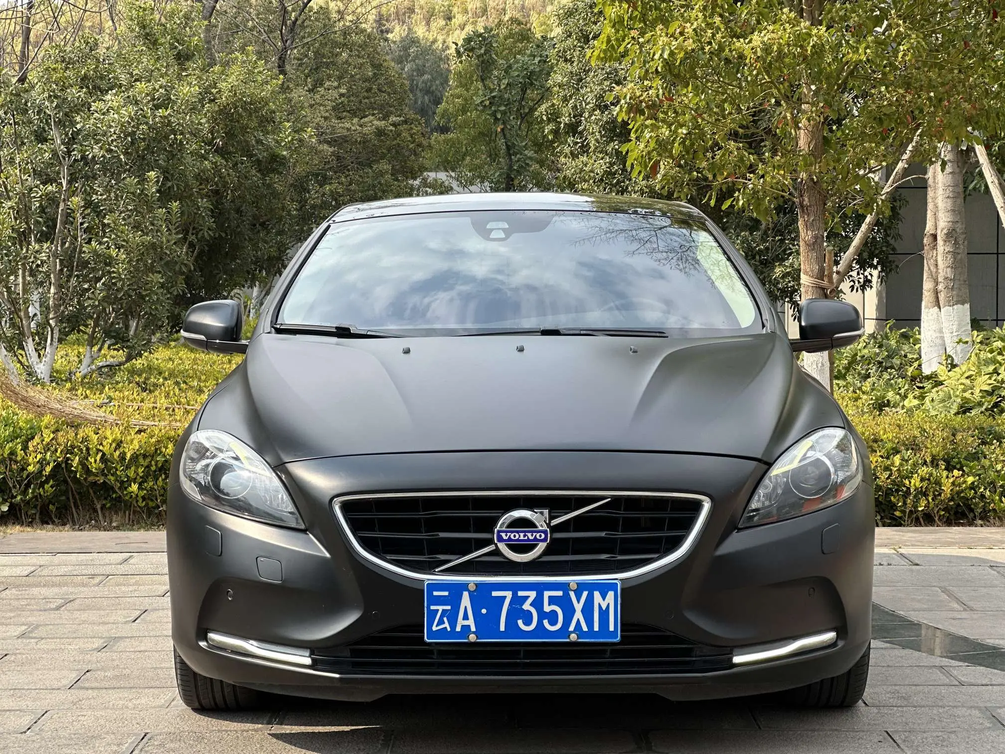 Volvo V40  из Китая