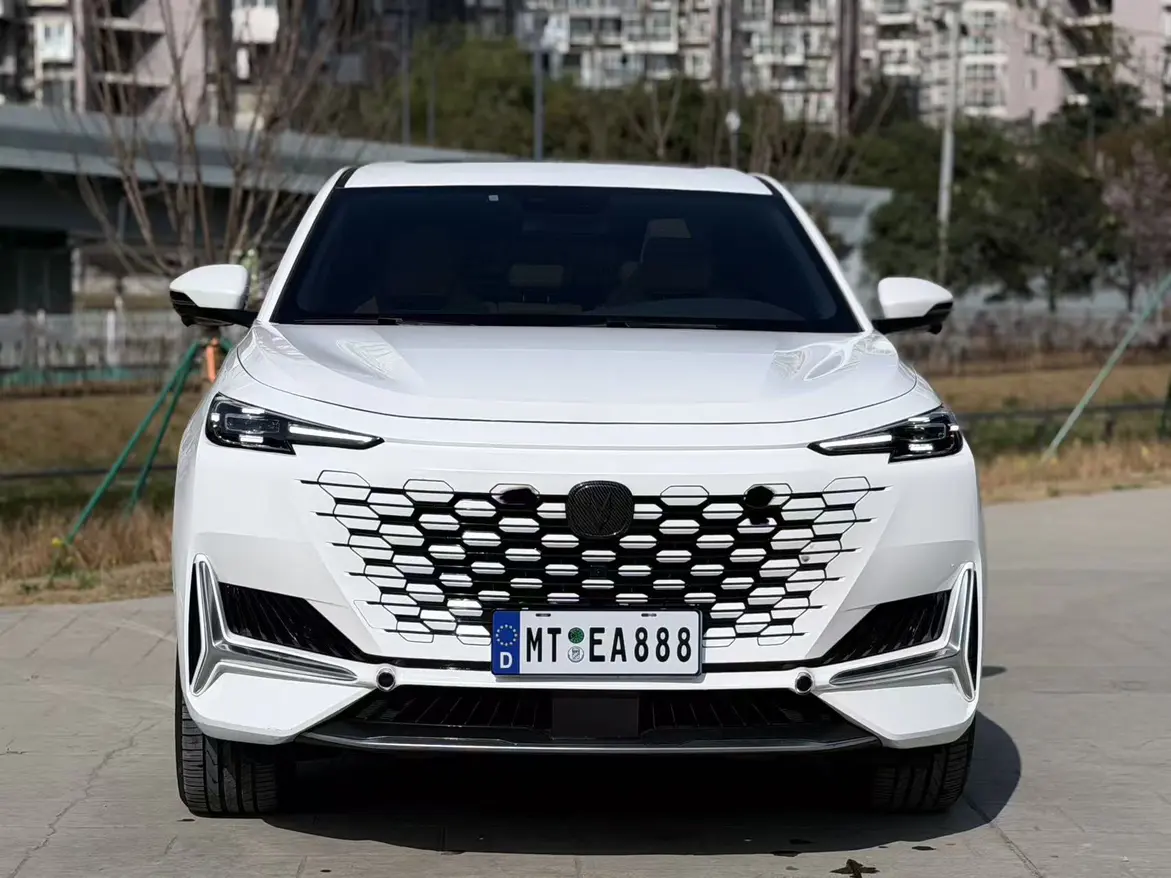 Changan UNI-K  из Китая