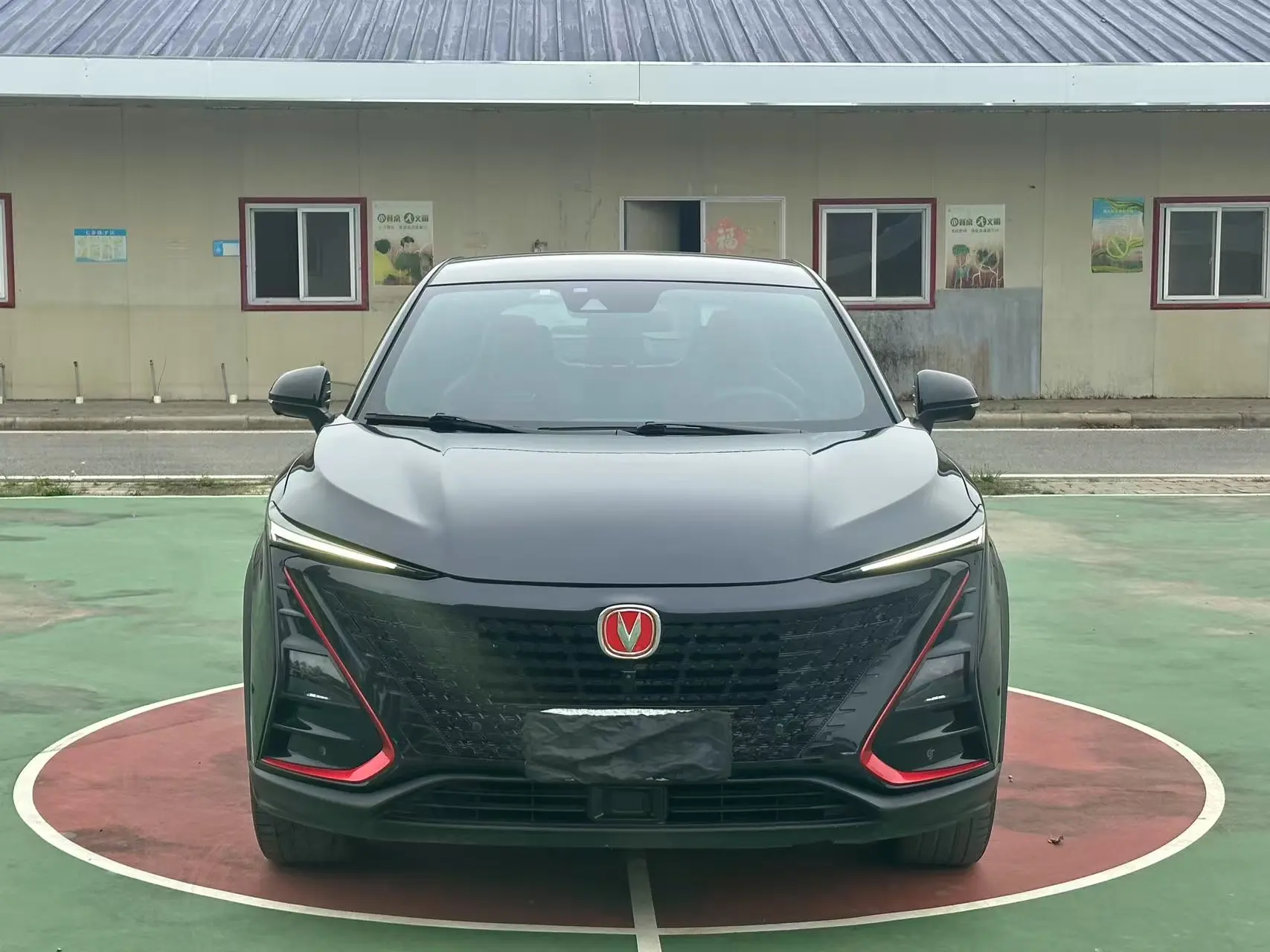 Changan UNI-T  из Китая