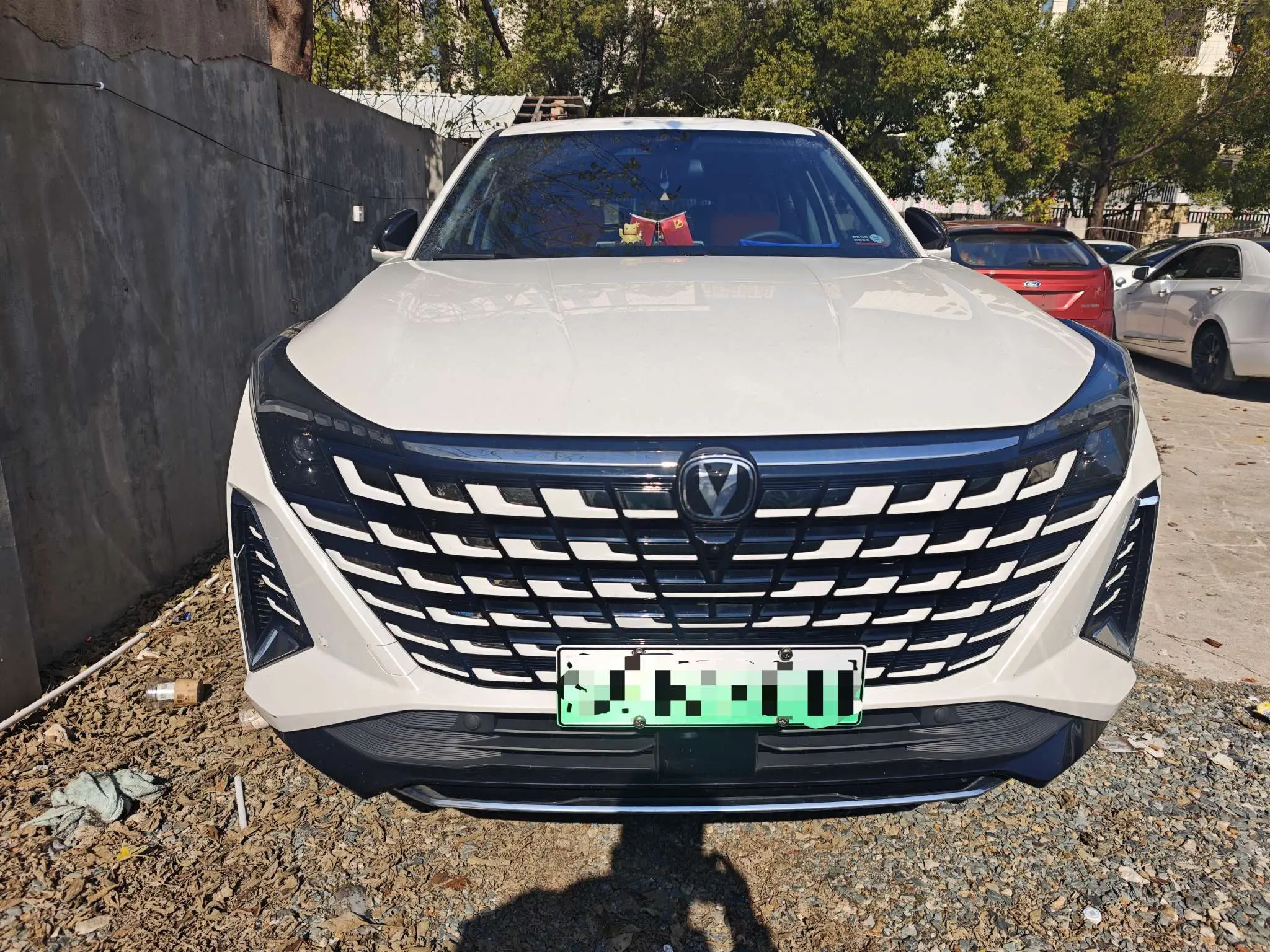 Changan UNI-Z PHEV  из Китая