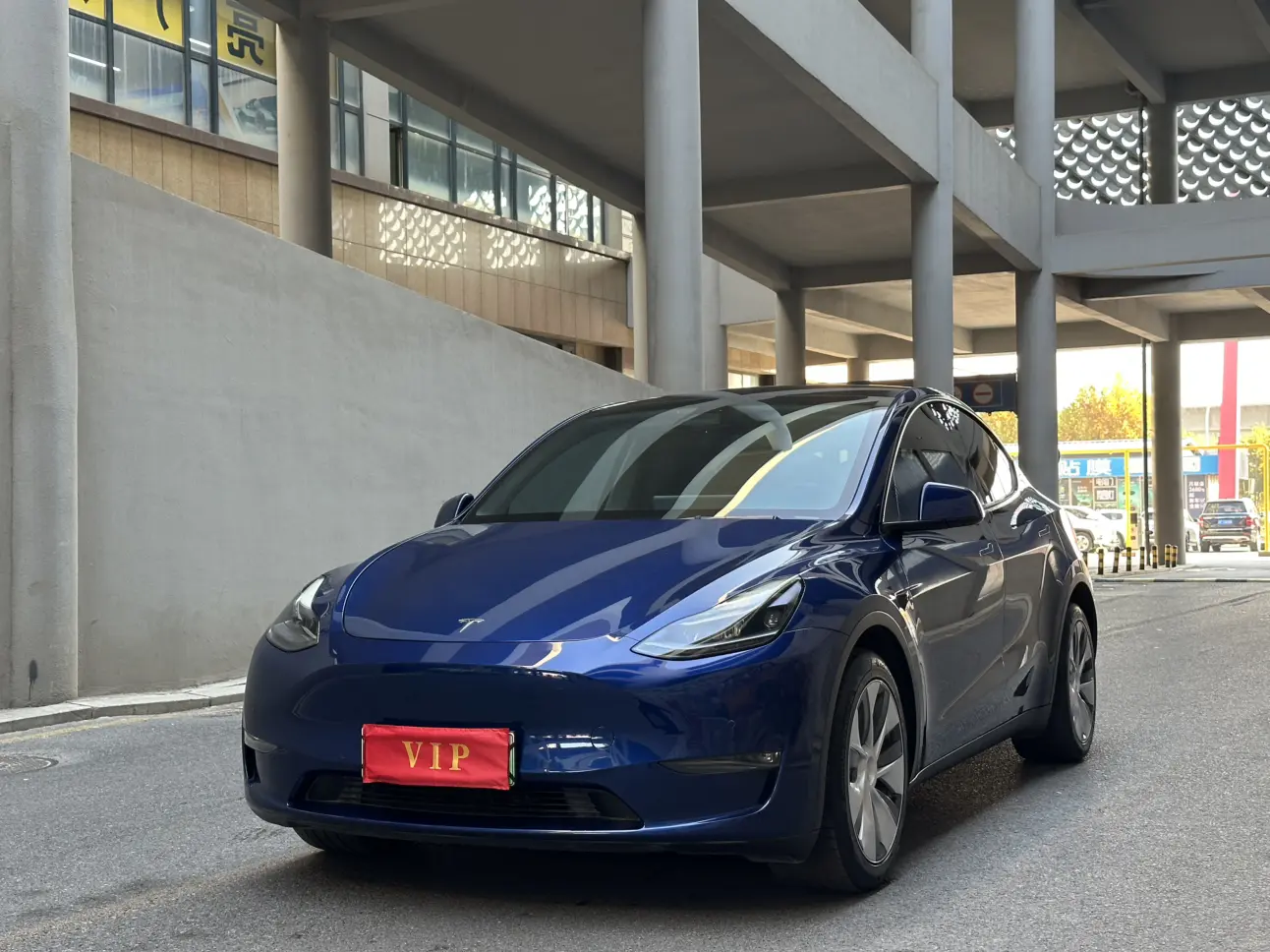 Tesla Model Y  из Китая